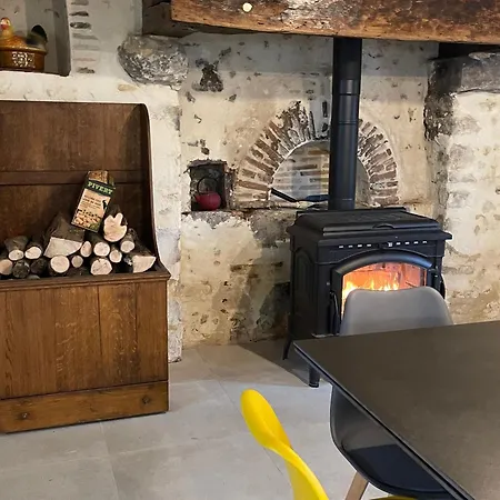 De Charme Pres Du Mans, Equipe Avec Espace Exterieur, Garage, Et Confort Moderne - Fr-1-410-385 La Bosse