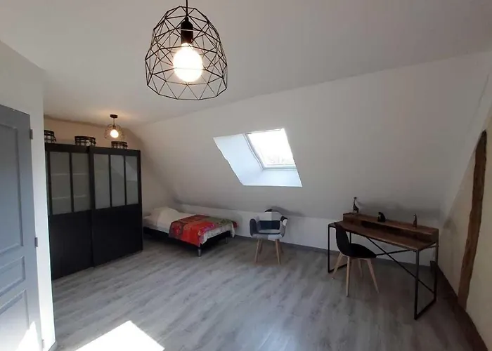 De Charme Pres Du Mans, Equipe Avec Espace Exterieur, Garage, Et Confort Moderne - Fr-1-410-385 * La Bosse