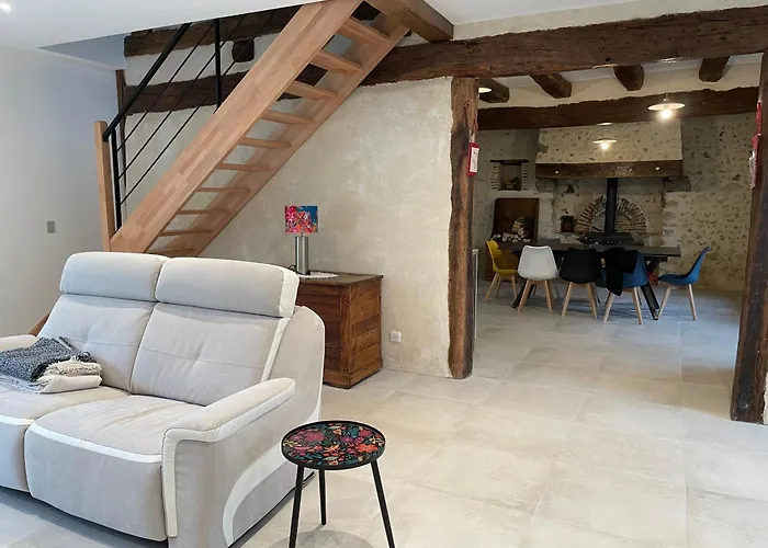 De Charme Pres Du Mans, Equipe Avec Espace Exterieur, Garage, Et Confort Moderne - Fr-1-410-385