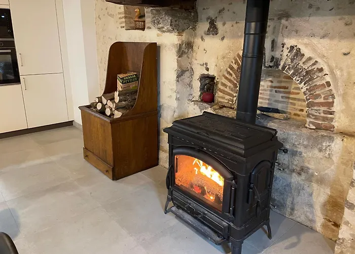 De Charme Pres Du Mans, Equipe Avec Espace Exterieur, Garage, Et Confort Moderne - Fr-1-410-385 Vakantiehuis