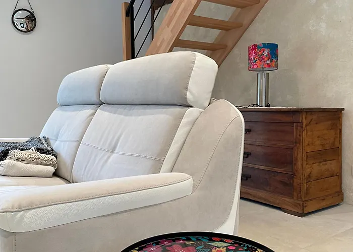 Vakantiehuis De Charme Pres Du Mans, Equipe Avec Espace Exterieur, Garage, Et Confort Moderne - Fr-1-410-385