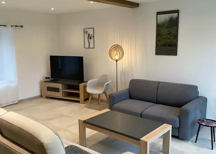 De Charme Pres Du Mans, Equipe Avec Espace Exterieur, Garage, Et Confort Moderne - Fr-1-410-385 Vakantiehuis